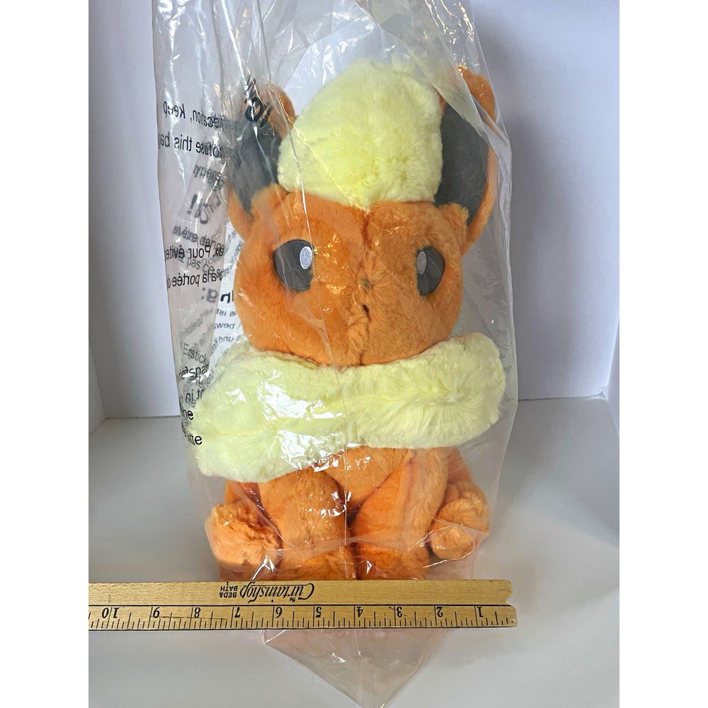 Pokémon Center Comfy Friends Flareon Stuffed Animal Plush 12 in